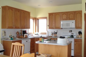 Trust a Realtor - Kitchen Clutter