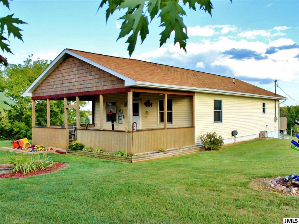 Irish Hills Mi Home For Sale - Covered Patio with Hot Tub